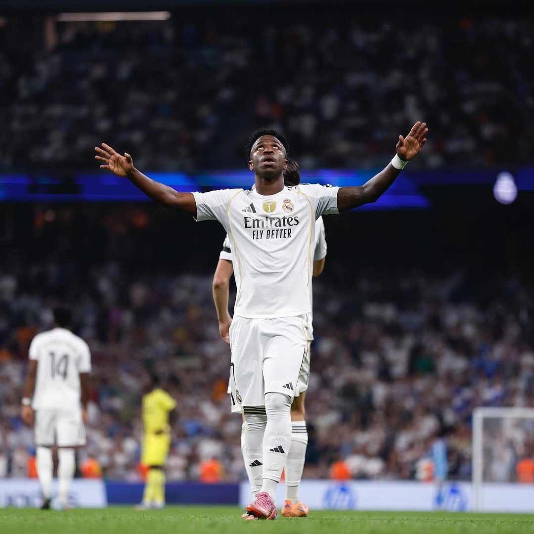 Vinicius Jr Akataa Kuongeza Saini